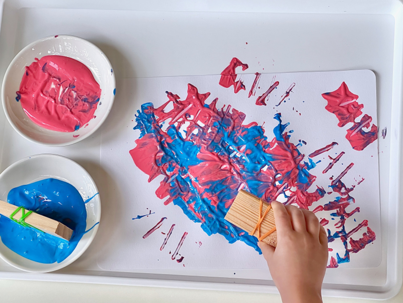 Plateaux de peinture - Activités Montessori