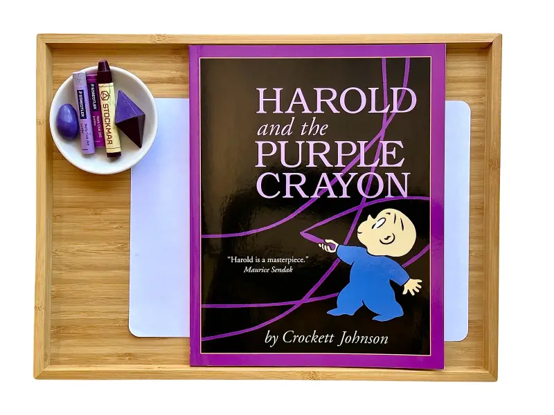 Harold et le plateau d'art des crayons violets à comment nous montonssori 